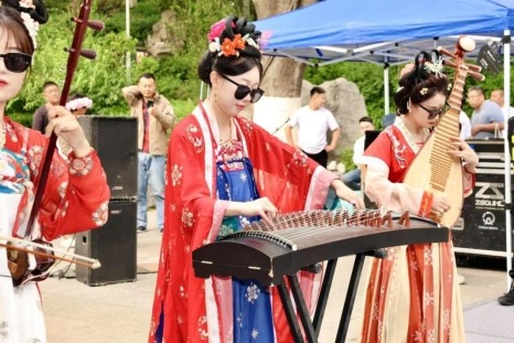 6eedca30d8fc703a5eadeb77585b6437